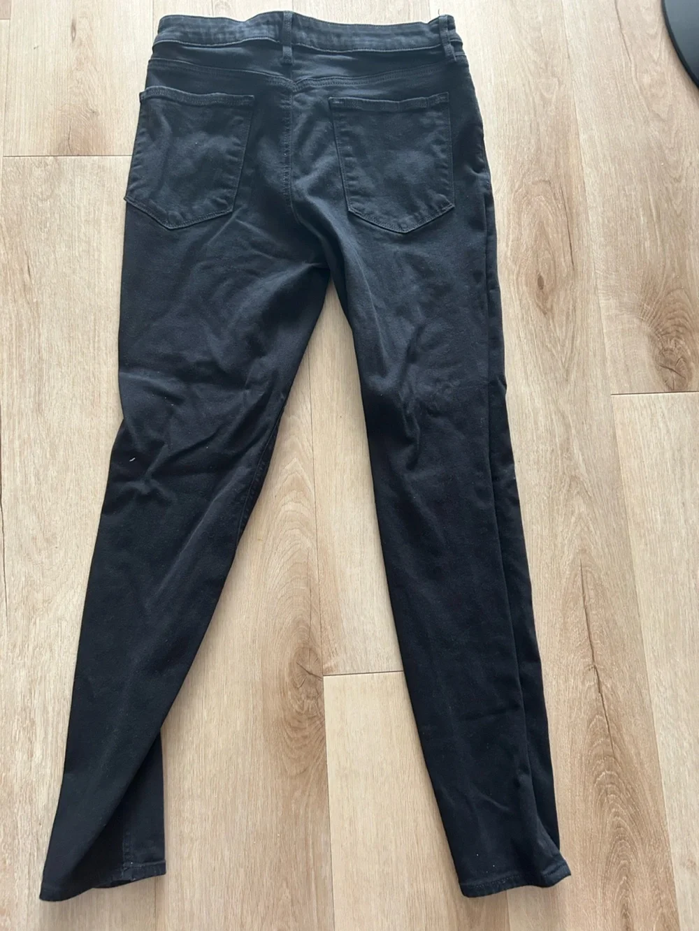 Athleta Black Flex Ultra Skinny Jeans in Black size 12 - Picture 2 of 5